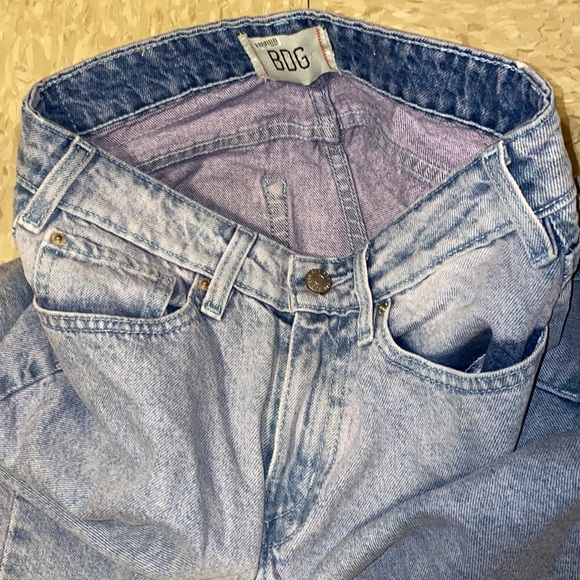 Urban Outfitters BDG High Waisted Pegged Cowboy Jeans in Light Blue Wash size 26 - Picture 15 of 16